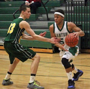 Senior Dexter Green (Mike Barucci photo)